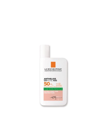 Anthelios UvMune 400 Fluido Oil Control SPF50+ Con Color x 50ml es un protector solar fluido ligero y matificante que ofrece una protección muy alta. Es adecuado para pieles grasas, incluidas las sensibles.